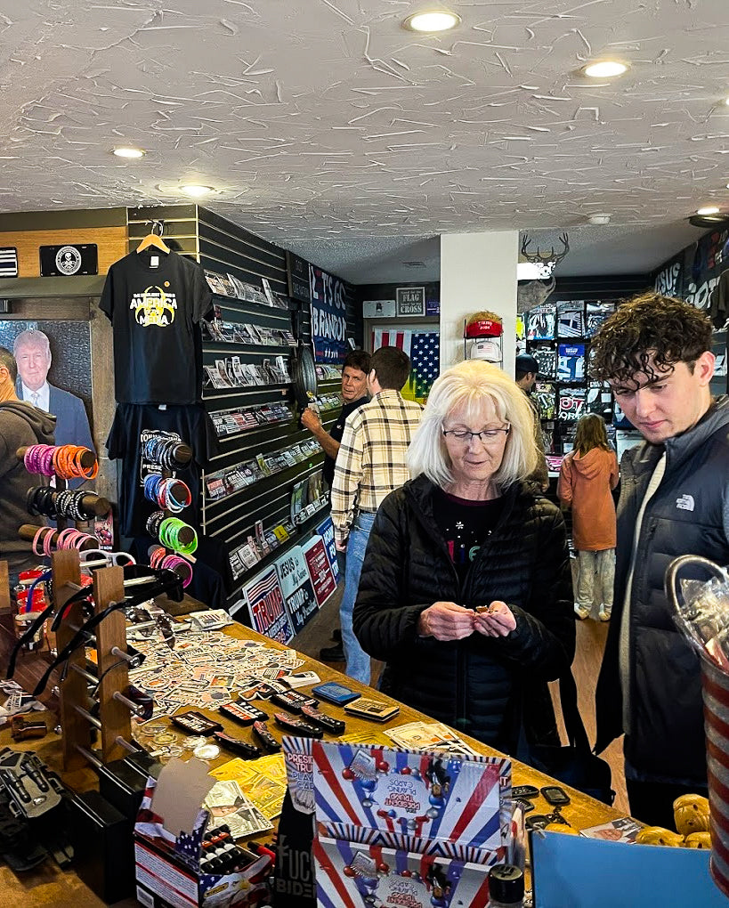 Trump Depot Shoppers in Branson, MO